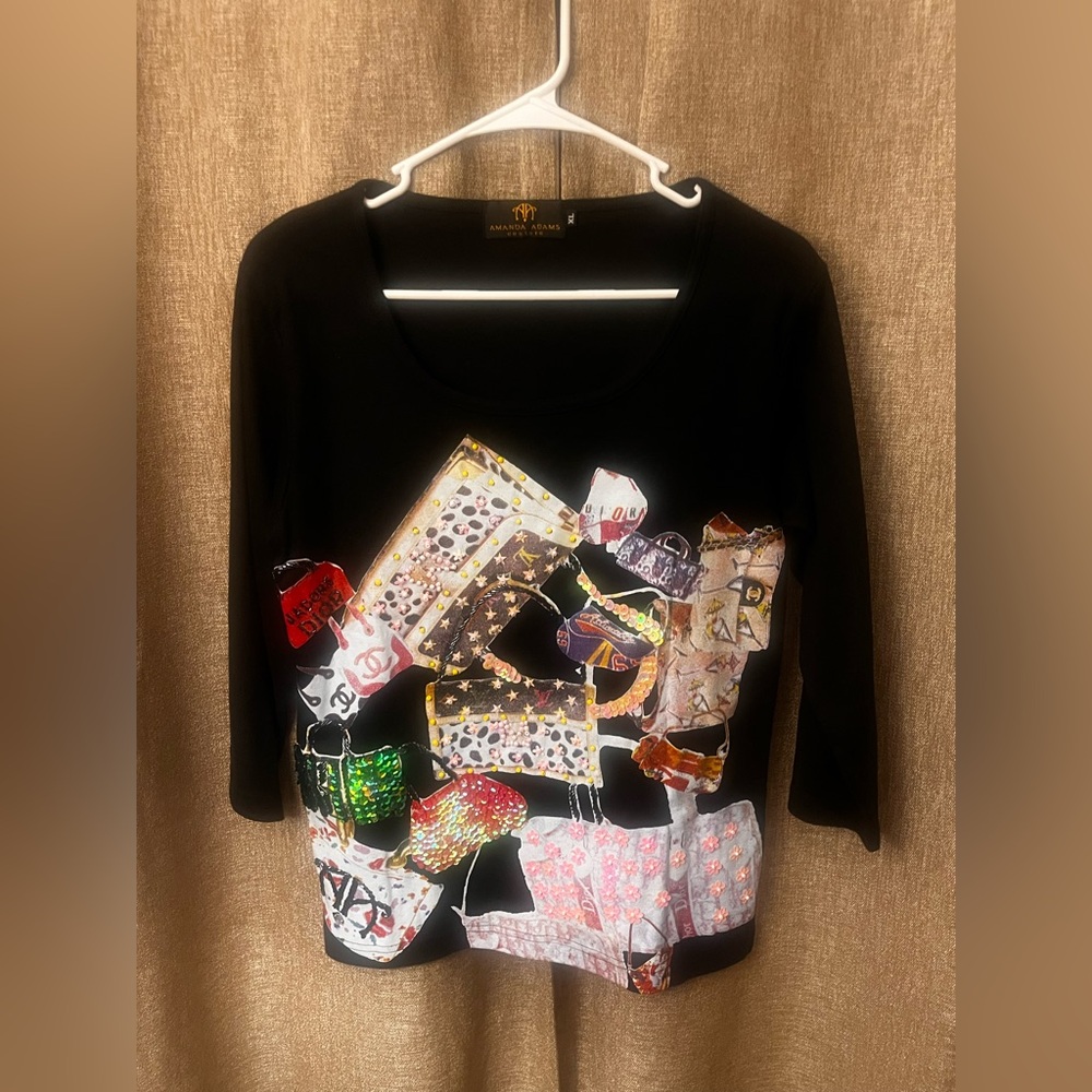 Red and Black Embellished Graphic 3/4 Sleeve Blouse